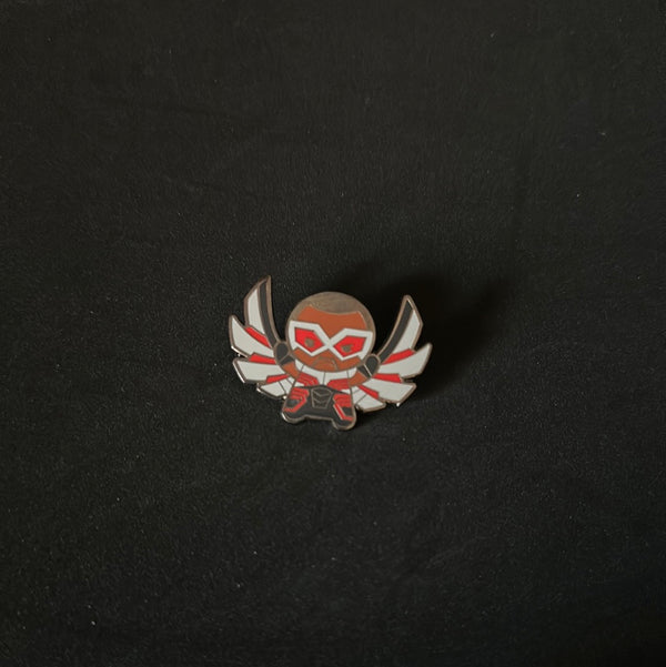 Marvel Falcon Disney pin