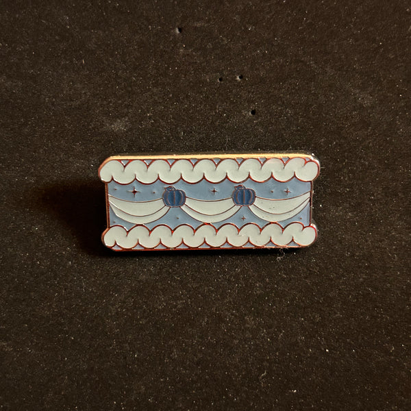 Disney Loungefly Princess Slice of Cake Cinderella Mystery Blind Box Pin