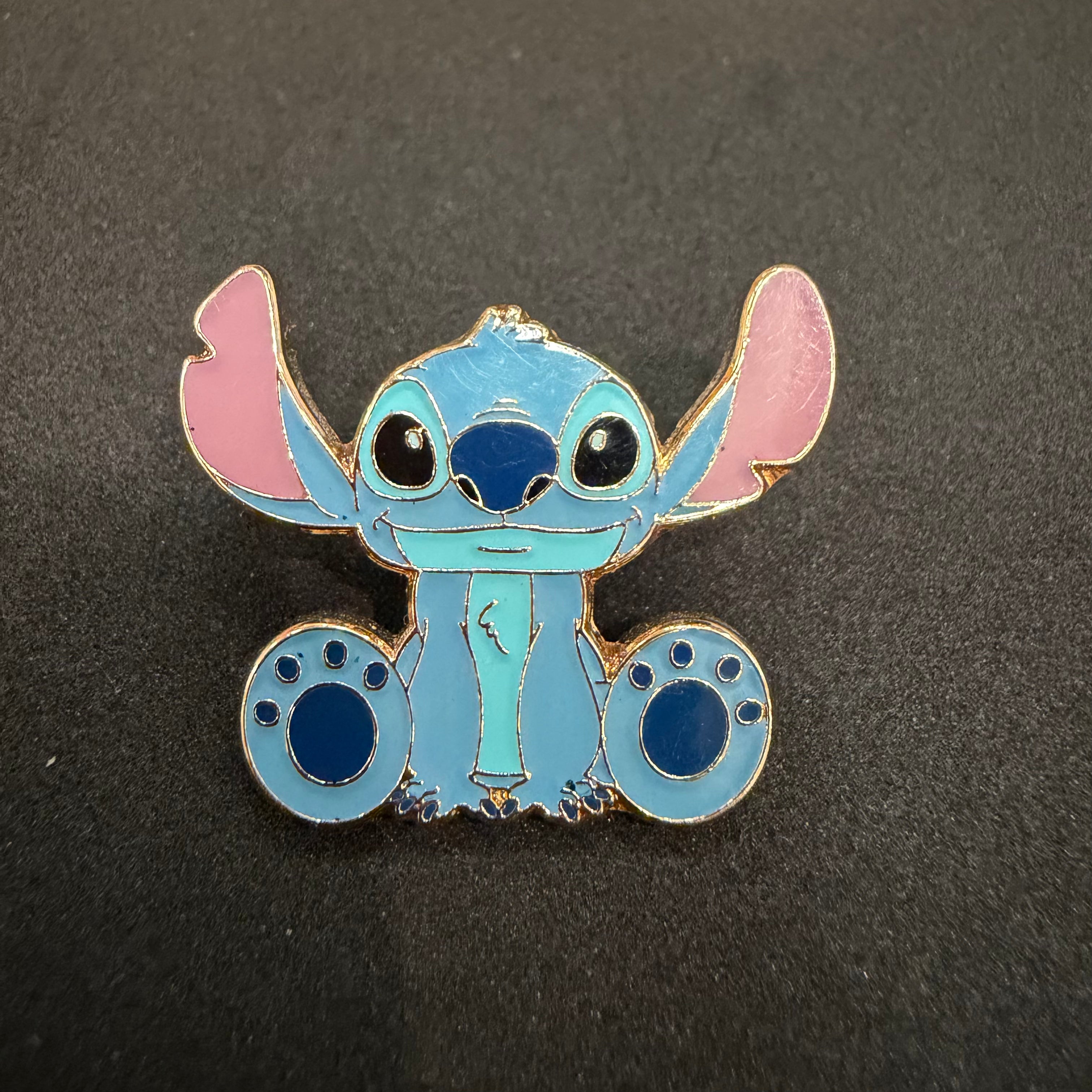 Loungefly Disney Lilo & Stitch Sitting Stitch Pin G2