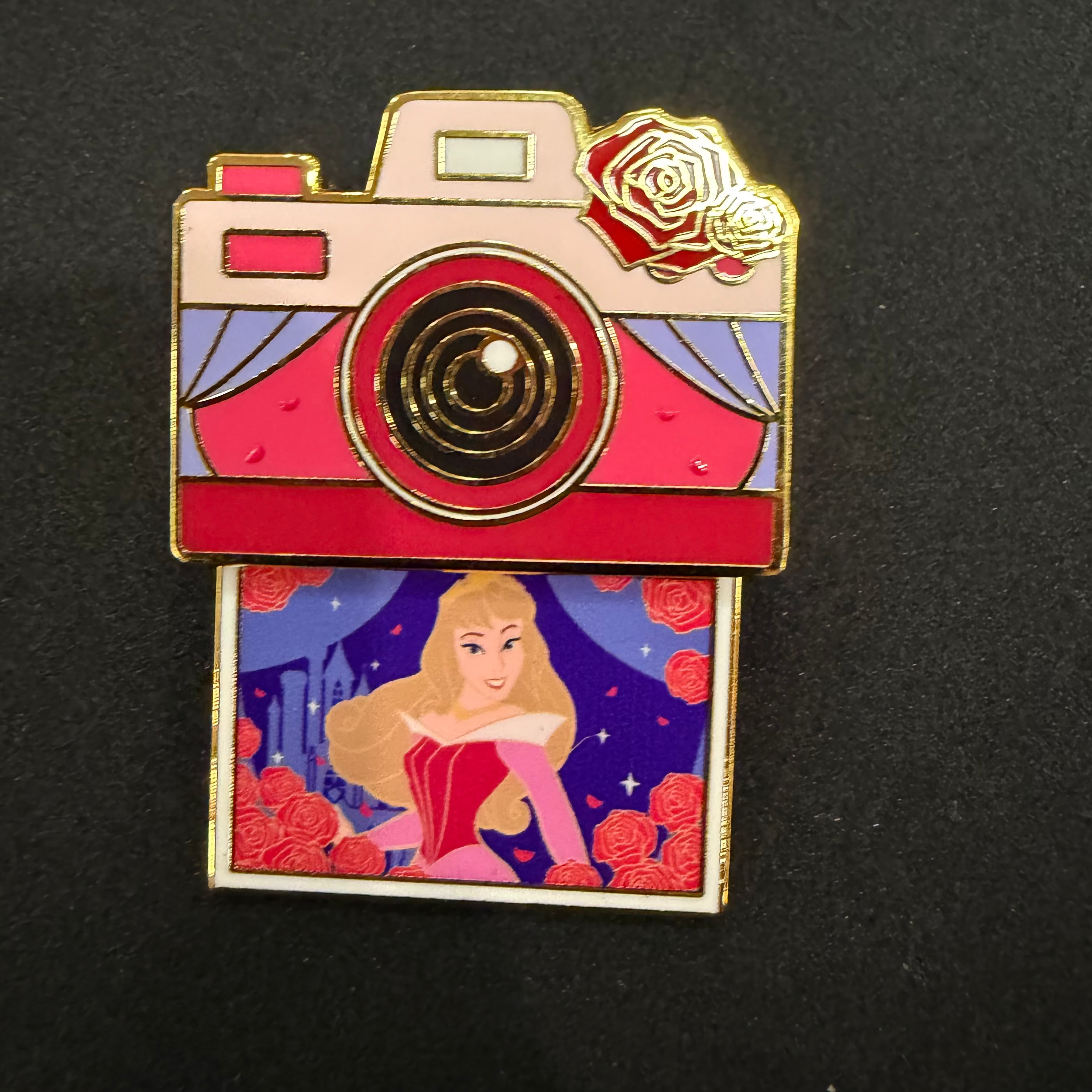 Disney Princess Camera Sliding Blind Box Pin - Sleeping Beauty Aurora
